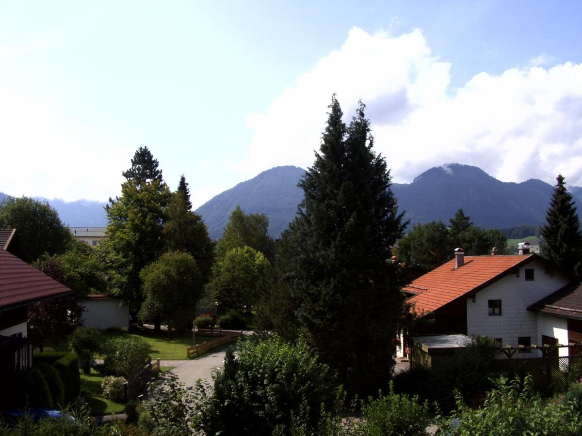 Apartamento Haus Berggruss Inkl. Chiemgaukarte Ruhpolding Exterior foto